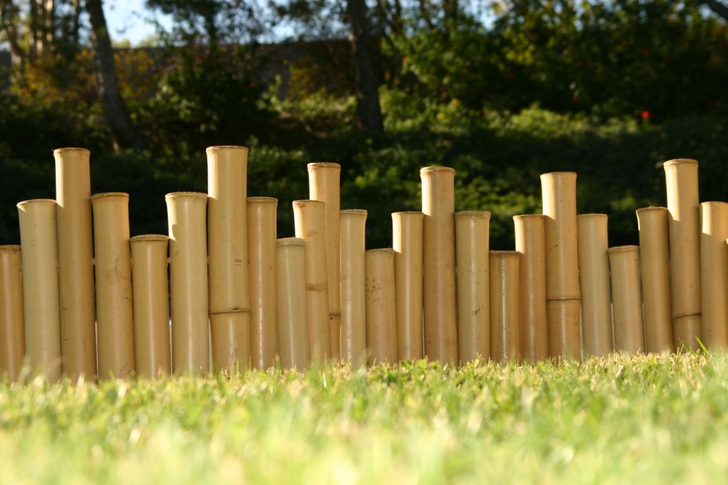 Natural Staggered Bamboo Edging 1.75in X 1 ft x 18 ft.